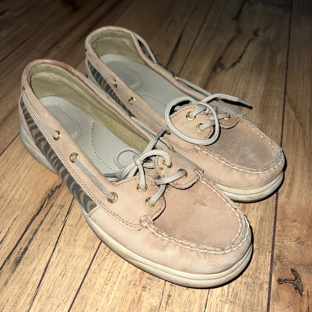 Sperry boat shoes